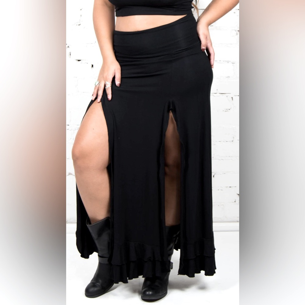 Dream State LF double slit maxi skirt